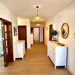 Maree Ла-Коста